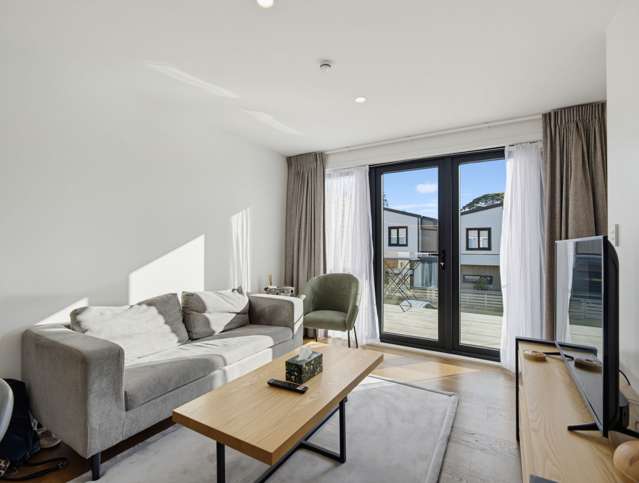 14 Te Puketoka Lane Mangere_4