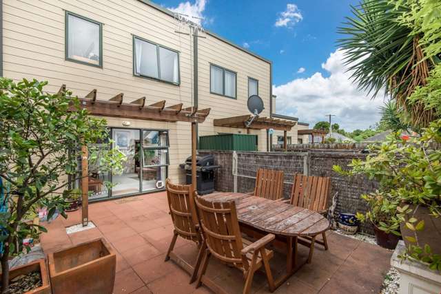 3/15 Harbour View Road Te Atatu Peninsula_2