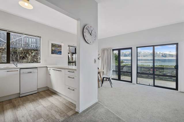 37b Greenstone Place Fernhill/Sunshine Bay_2