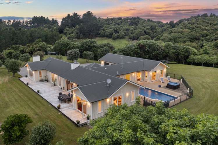 551 Upper Waiwera Road Puhoi_5