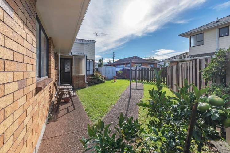 2/1 Nelson Street Papakura_14