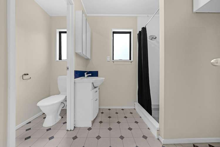 9 & 9A Sherie Place Howick_22