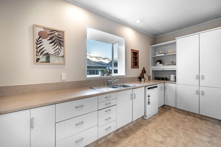 154 Herbert Street Gladstone_7