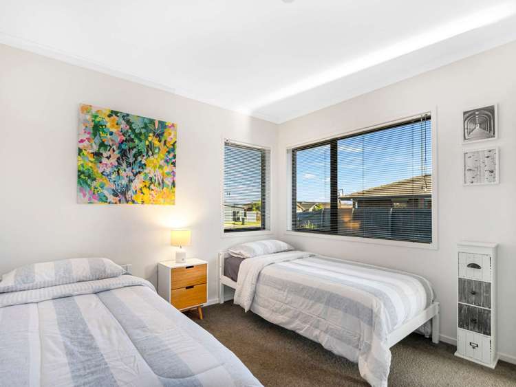 5 Carroll Place Owhata_13