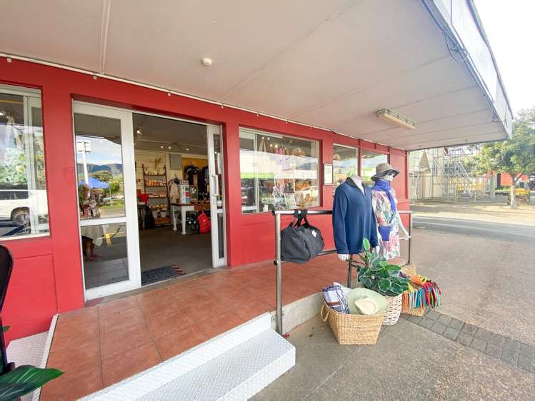 Shop 1/44 Commercial Street Takaka_1