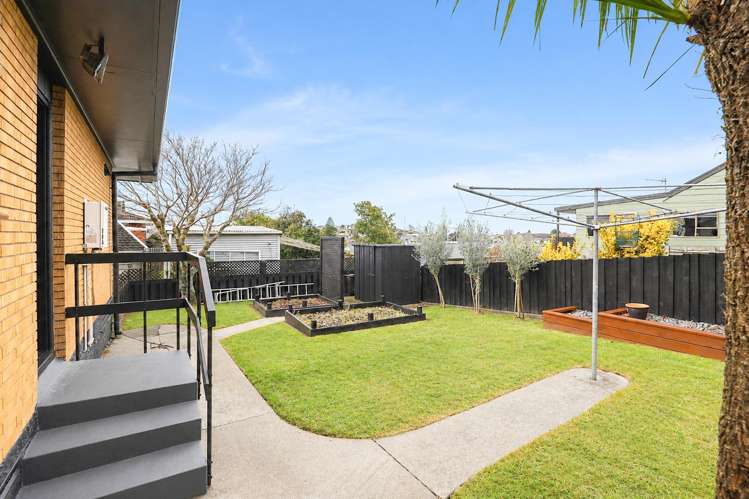 15 Salmond Place Dinsdale_33