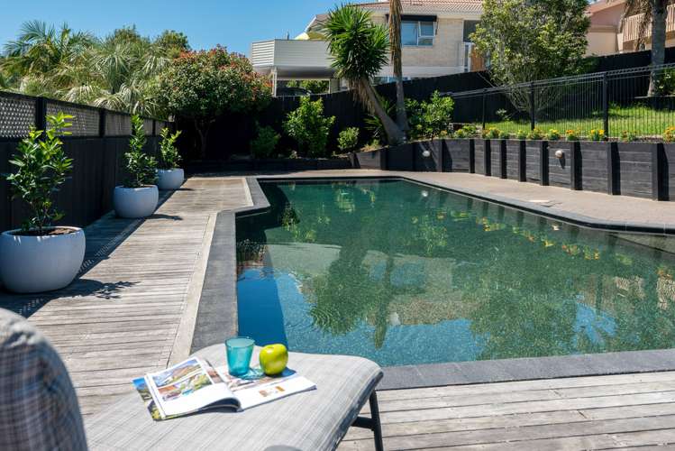 37 Cheriton Road Mellons Bay_17