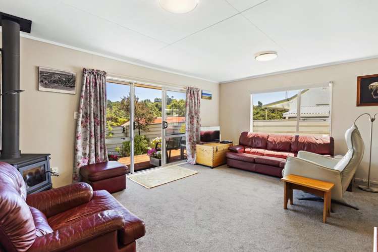 7 Takanini Grove Stokes Valley_4