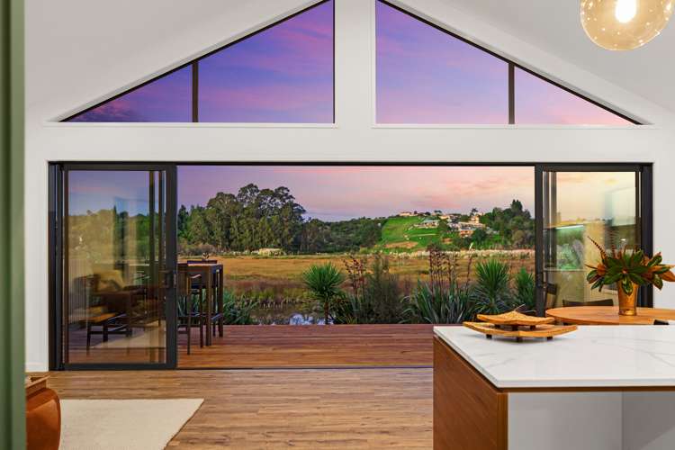 5 Pekapeka Lane Poike_2