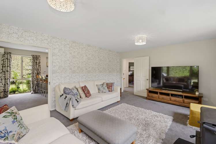 203 Southfield Drive Lincoln_6