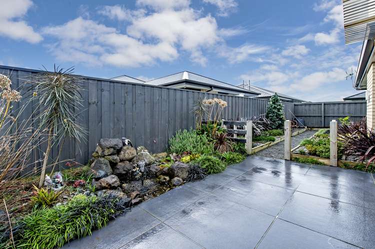 77 Sunline Avenue Lincoln_18