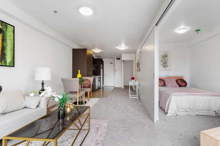 8B/18 Scotia Place Auckland Central_8