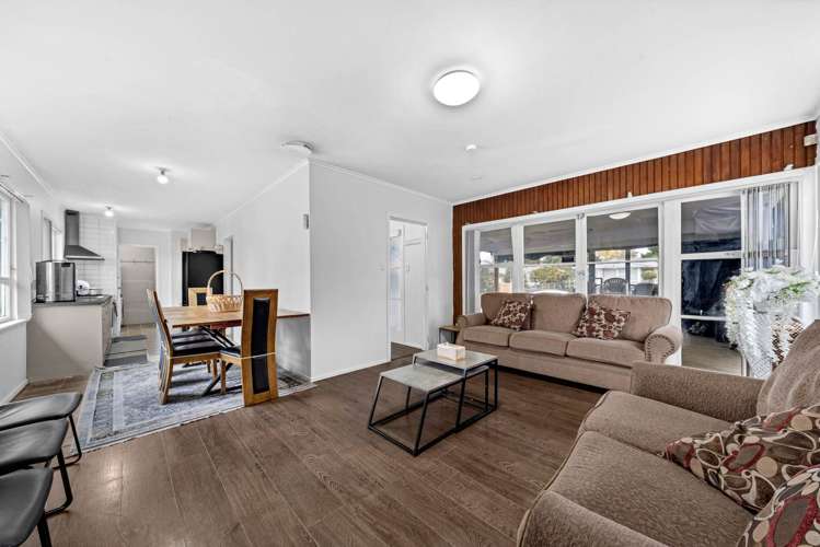 3 & 5 McDivitt Street Manurewa_6