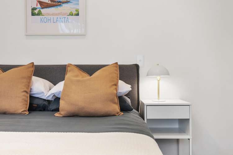 26 Arataki Views Way Glen Eden_11