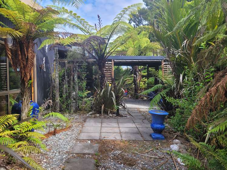 127 Brickfield Road Hokitika_31