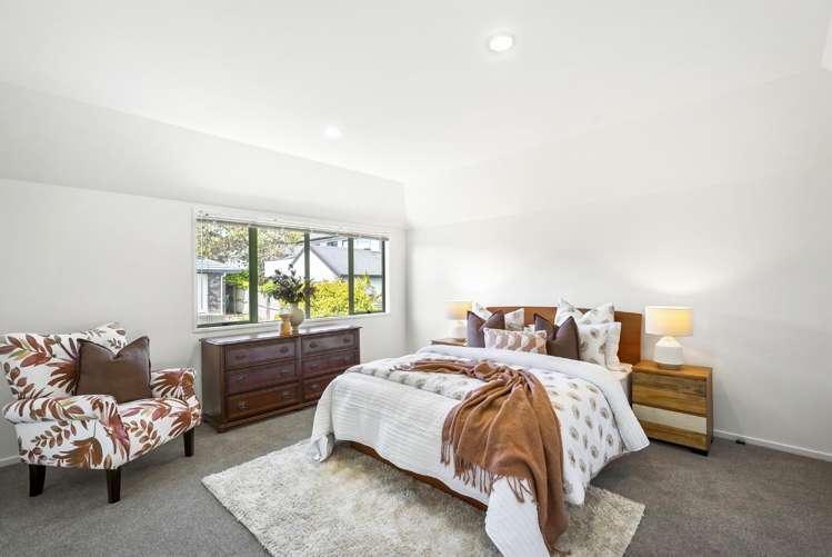 8B Stoneleigh Court Sunnynook_12