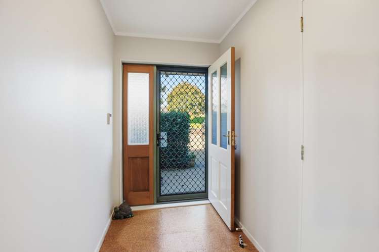 16A Railway Street_5