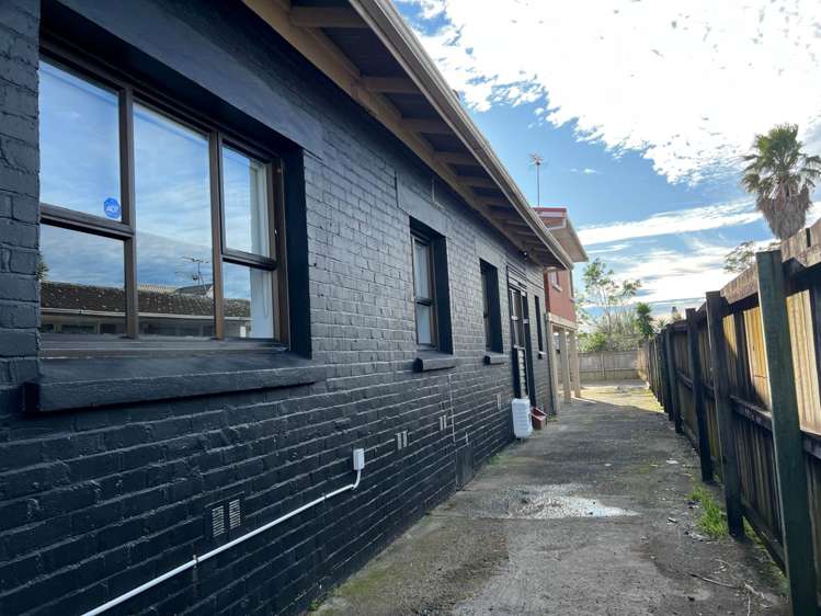 179 Point Chevalier Road Pt Chevalier_24