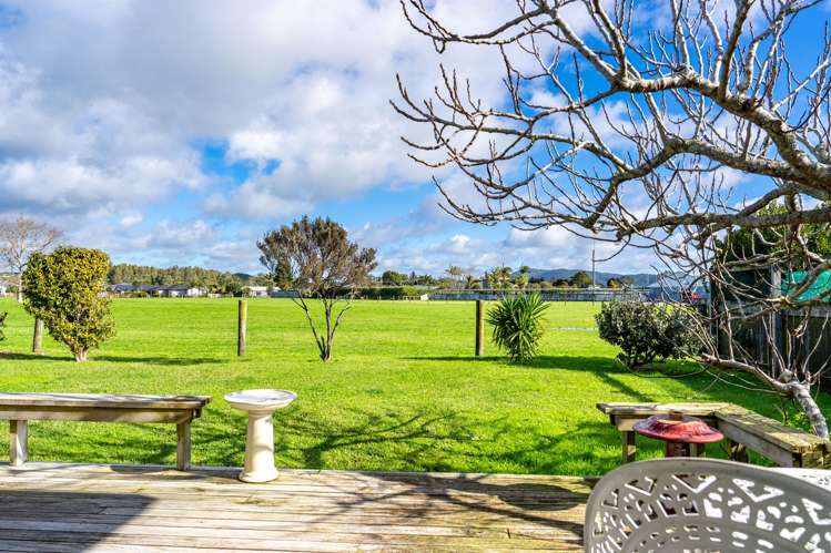 14 South Road Waipu_16