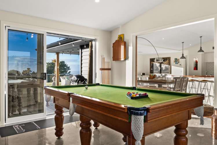 204 Eskridge Drive Bay View_12