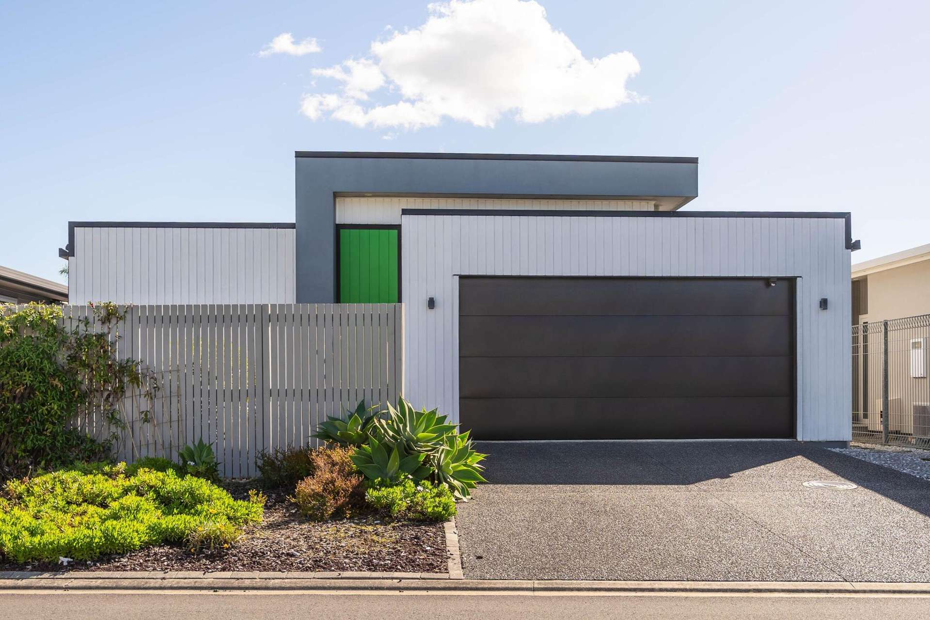 83 Coast Boulevard Papamoa Beach_0