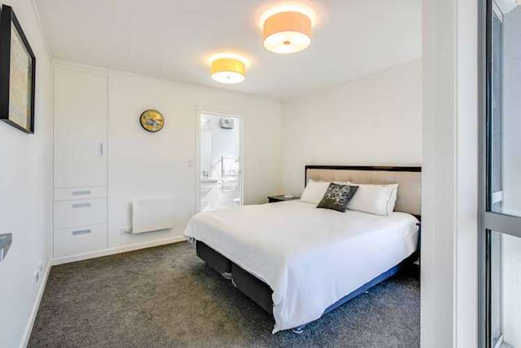 617 Marine Parade Napier South_13