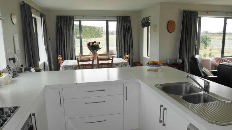 777 Halkett Road West Melton_6