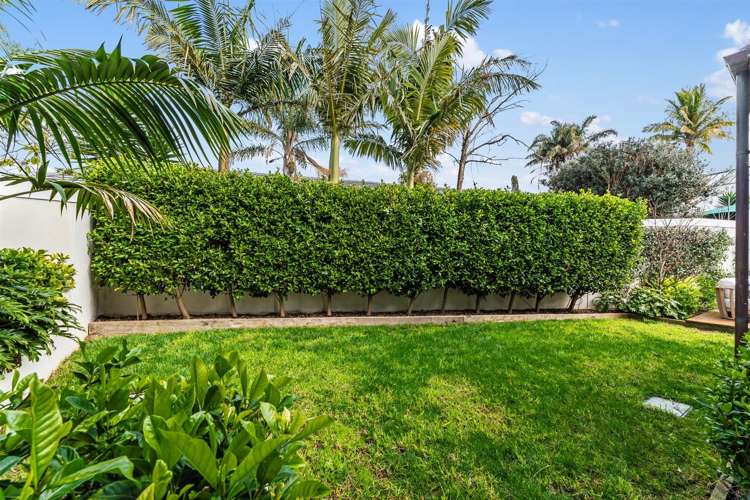 1/6 Campbell Road Takapuna_28