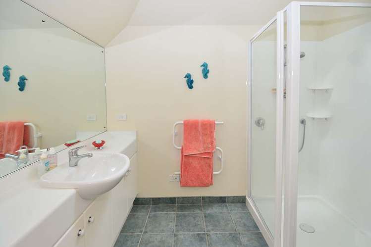 5/848 Whangaparaoa Road Manly_31