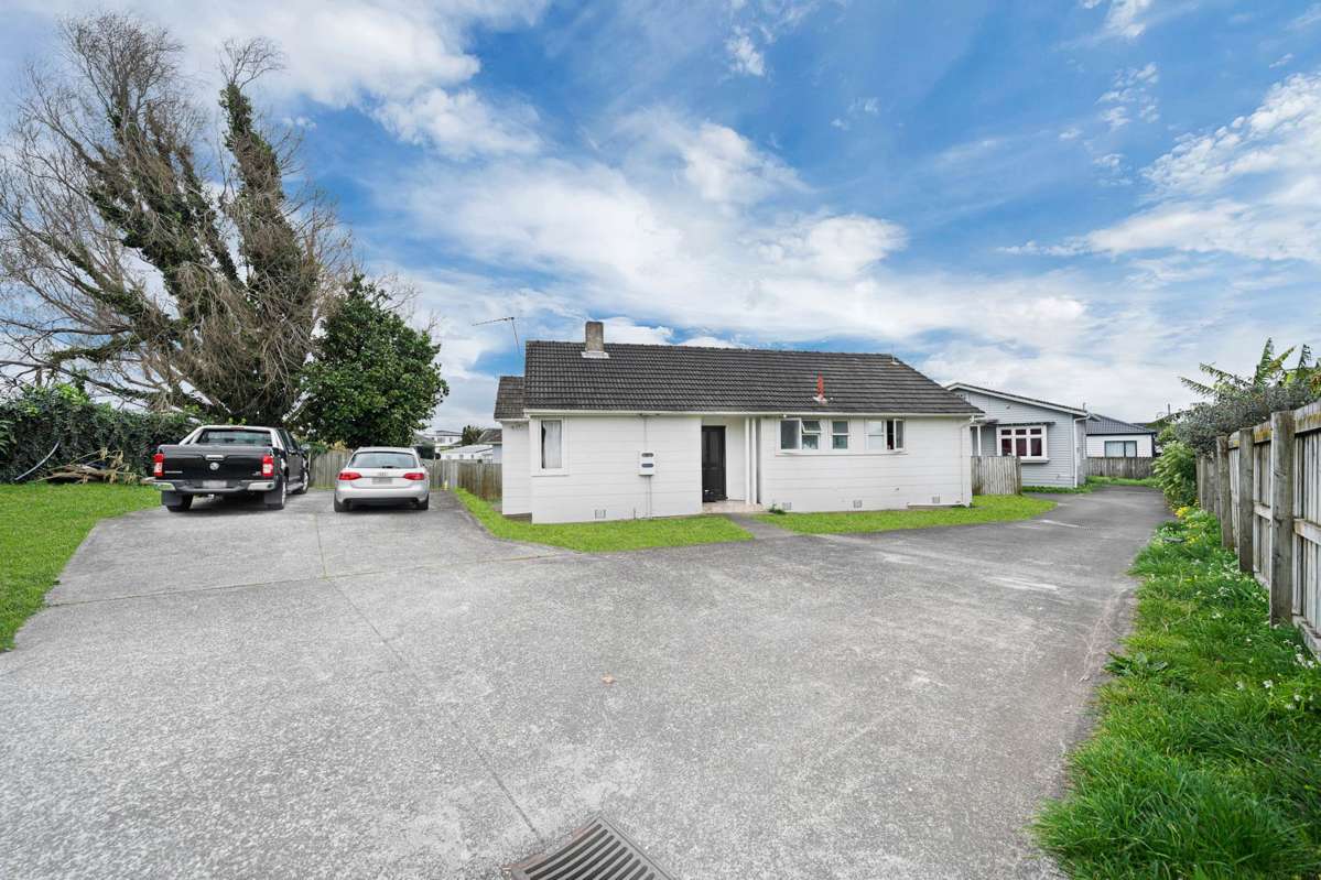 243 & 243A Panama Road_2