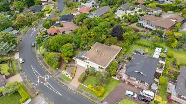 33 Castleton Drive Mellons Bay_2