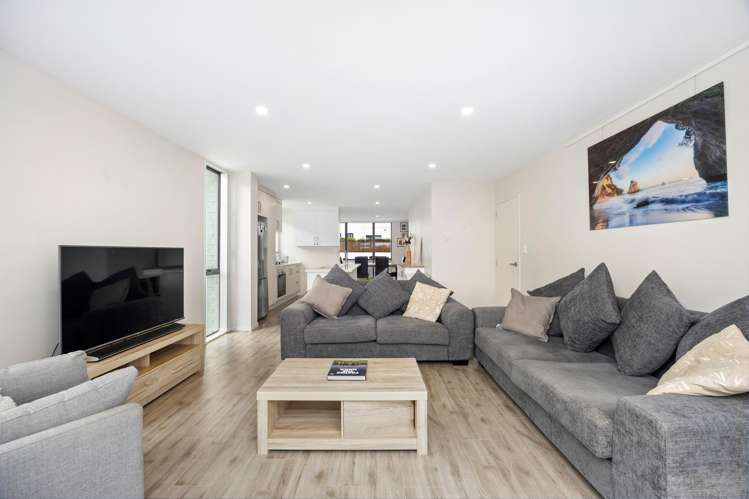 2 Seafarer Crescent Stanmore Bay_11