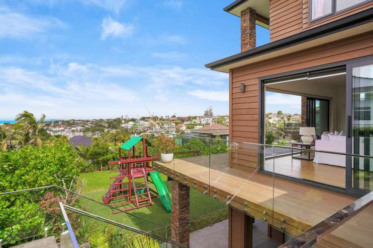 13 Seaview Road Castor Bay_21