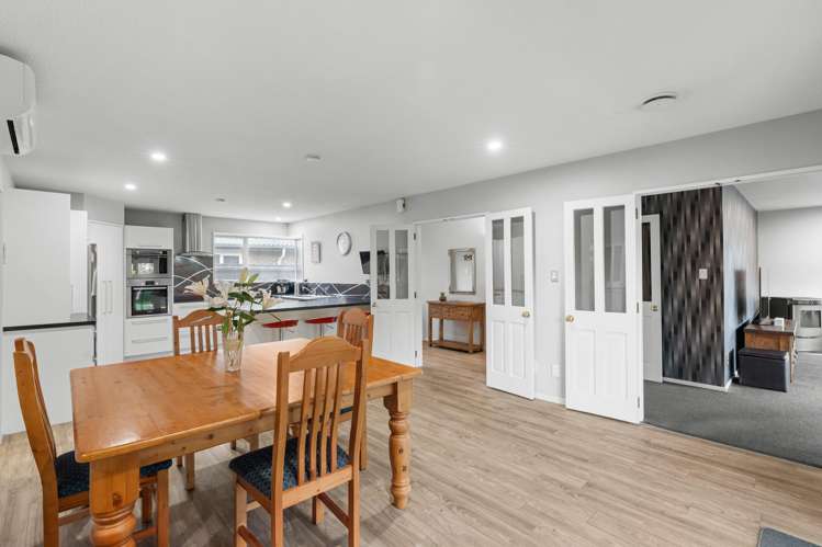 65 Kedleston Drive_1