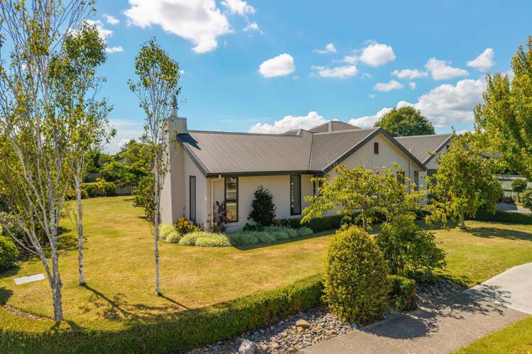 38 Hollybush Drive Brightwater_19