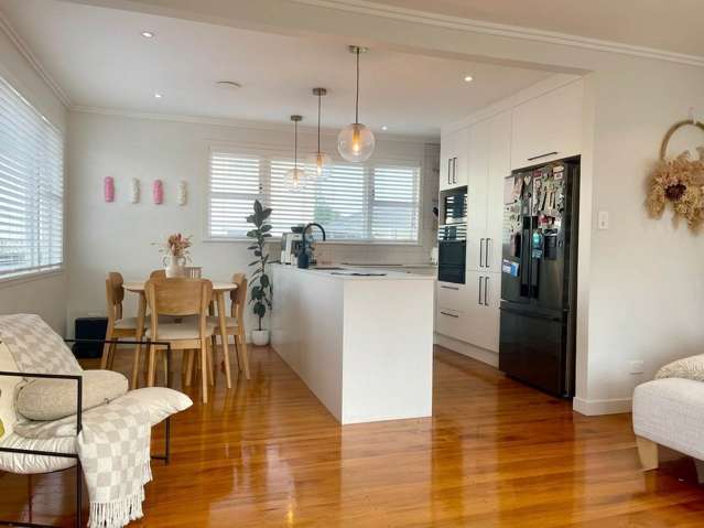 169 Waimumu Road Massey_3