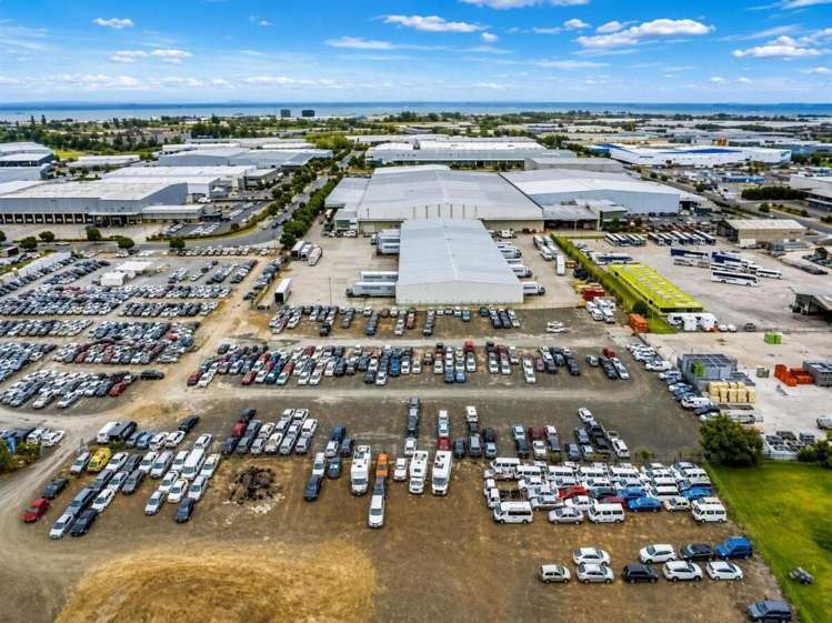 Option 3 | 3 Verissimo Drive Mangere_1