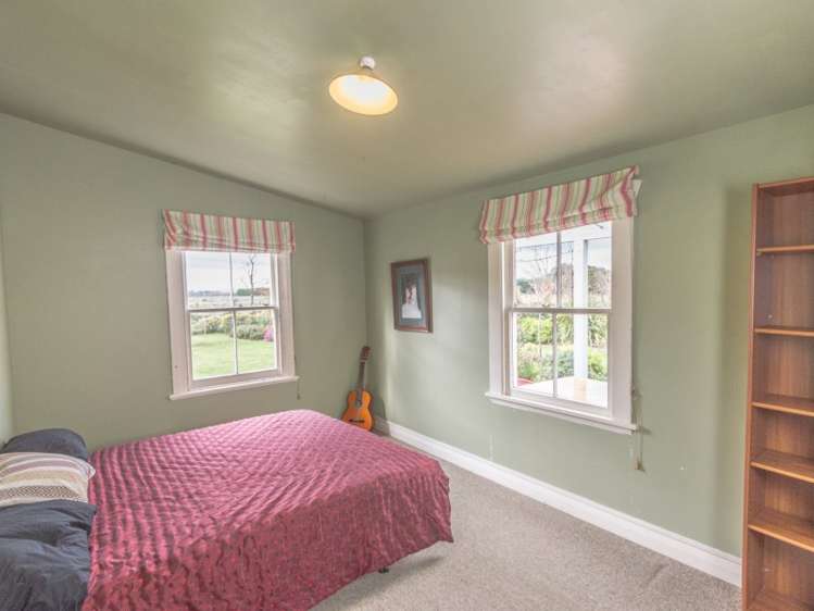 288 Cornwall Road Carterton_8