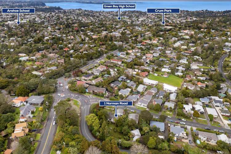 1 Norman Road Titirangi_14