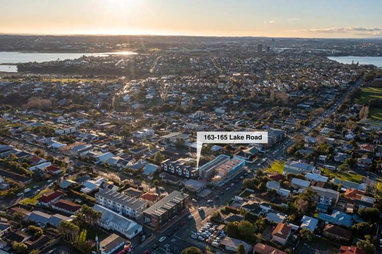 20/163-165 Lake Road Belmont_31