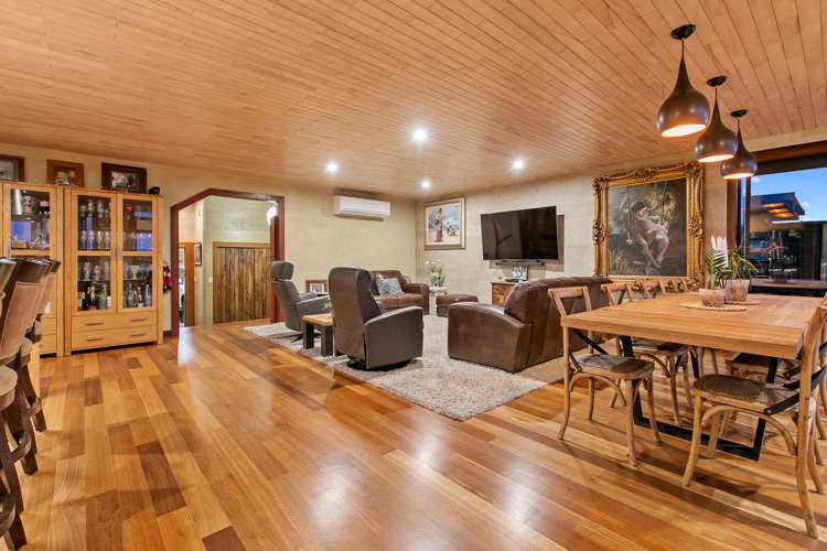 177 Welcome Bay Road Welcome Bay_10