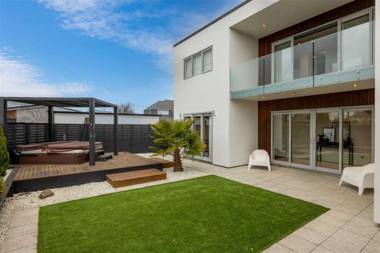 82 Burwood Road Burwood_27