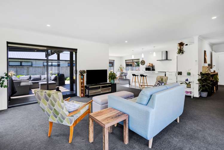 4 Mokihi Way Inglewood_11