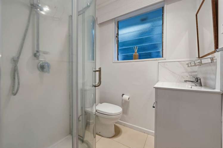 11 Humphrey Kemp Avenue Henderson_29