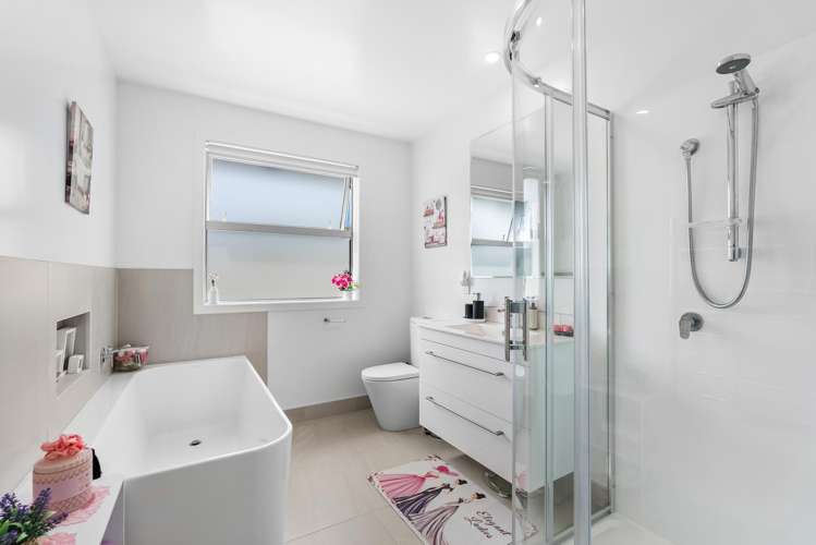 104 Kaurinui Crescent One Tree Point_13