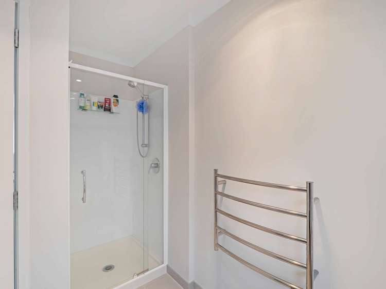 37 Cape Cod Drive Gulf Harbour_12