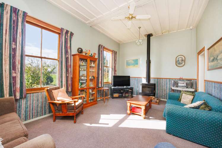 659 Kimbolton Road Feilding_13