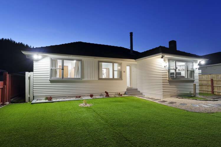 243 Wellington Road Wainuiomata_14