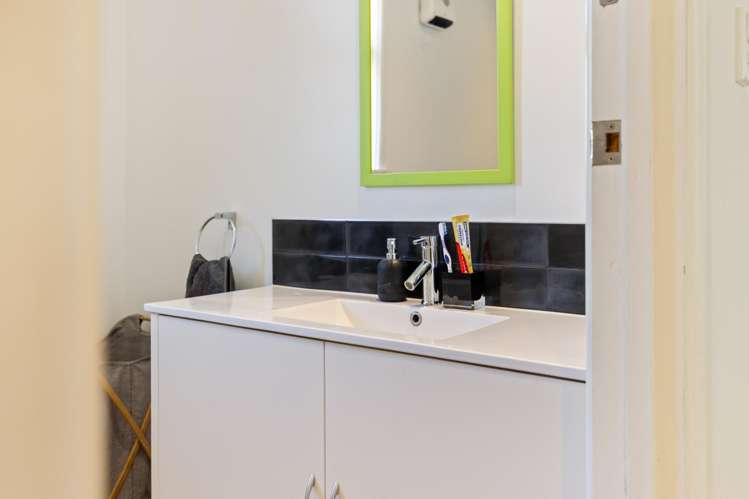 29 Penfold Square Leithfield_16