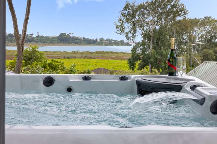 6a Waikareao Way Brookfield_8